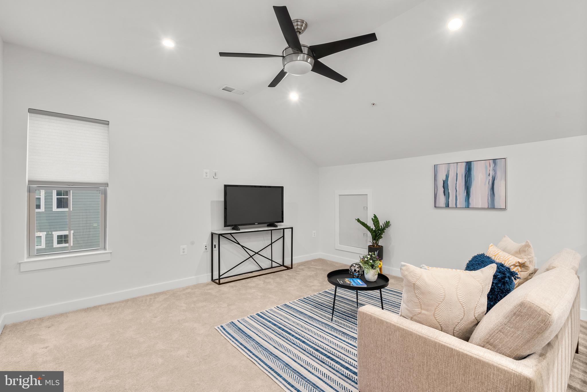 THE WOODLANDS - Residential