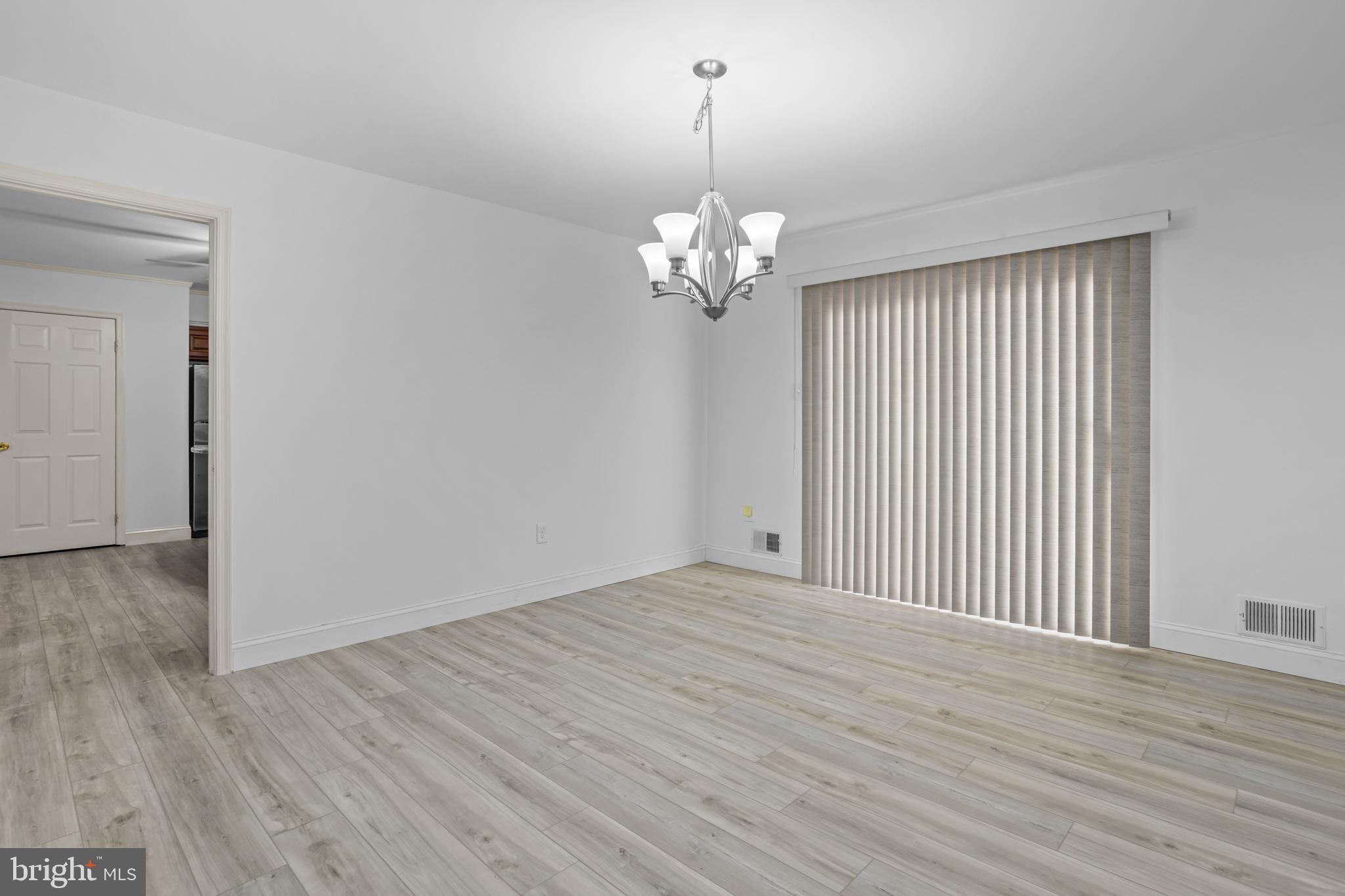 DUNKIRK WOODS - Residential