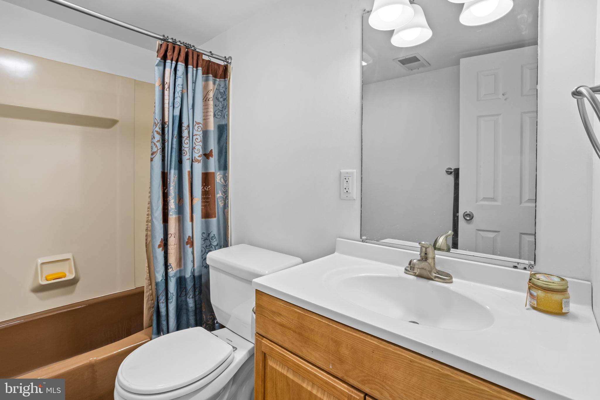 DUNKIRK WOODS - Residential