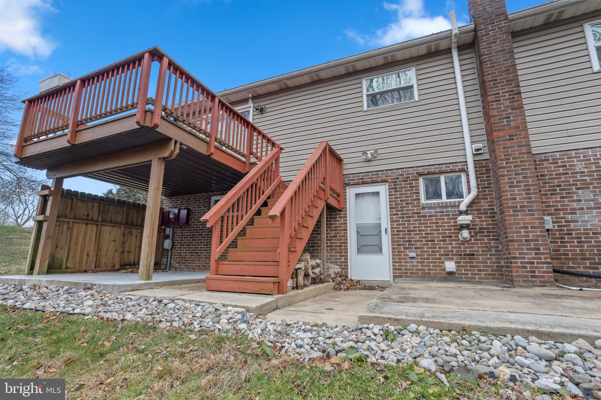 DUNKIRK WOODS - Residential