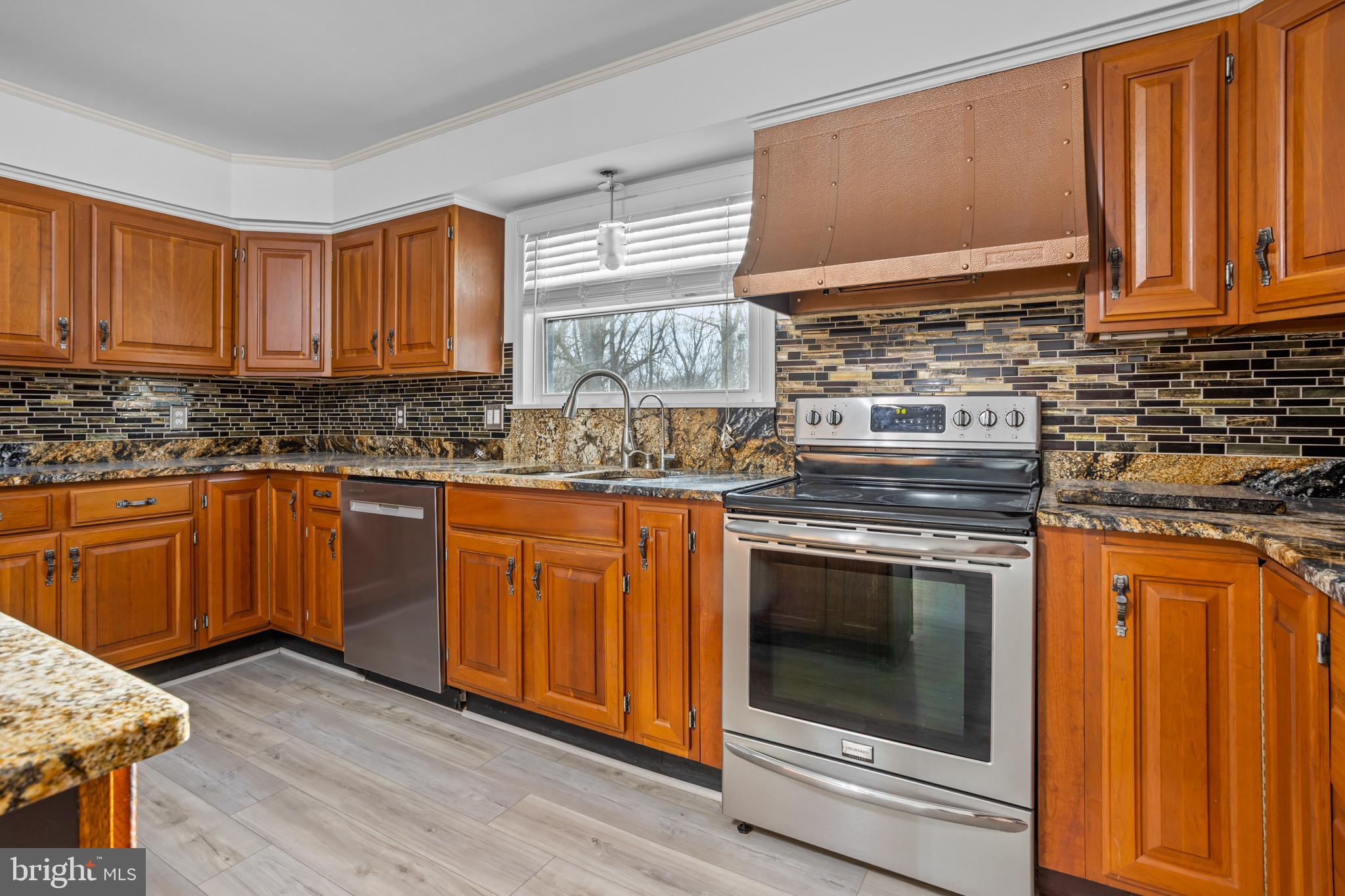 DUNKIRK WOODS - Residential