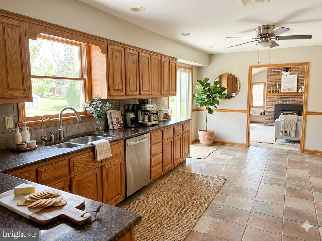 Photo of 620 Columbia Rd, EGG HARBOR CITY, NJ 08217 (MLS # NJAC2022934)