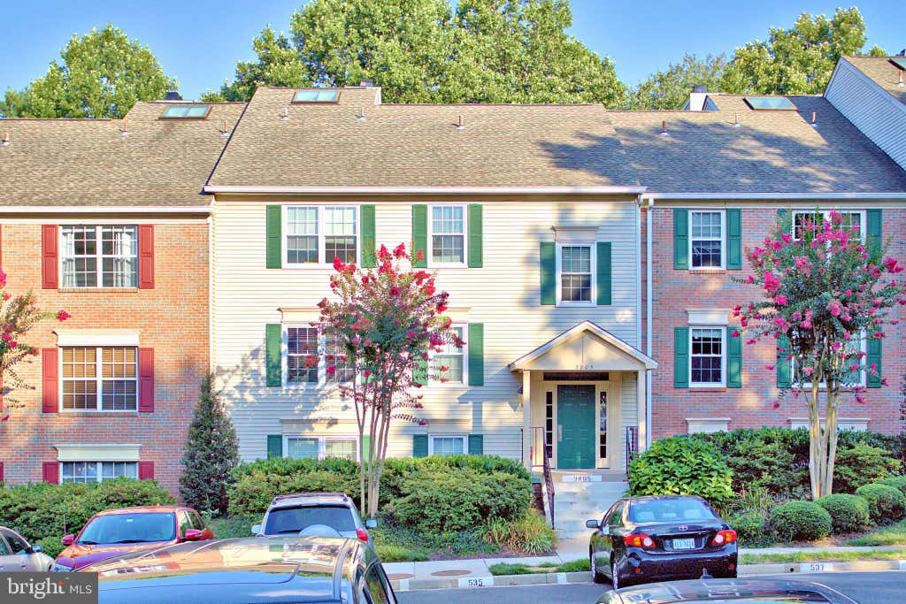 Photo of 3805 Green Ridge Court #302, FAIRFAX, VA 22033 (MLS # VAFX2333046)