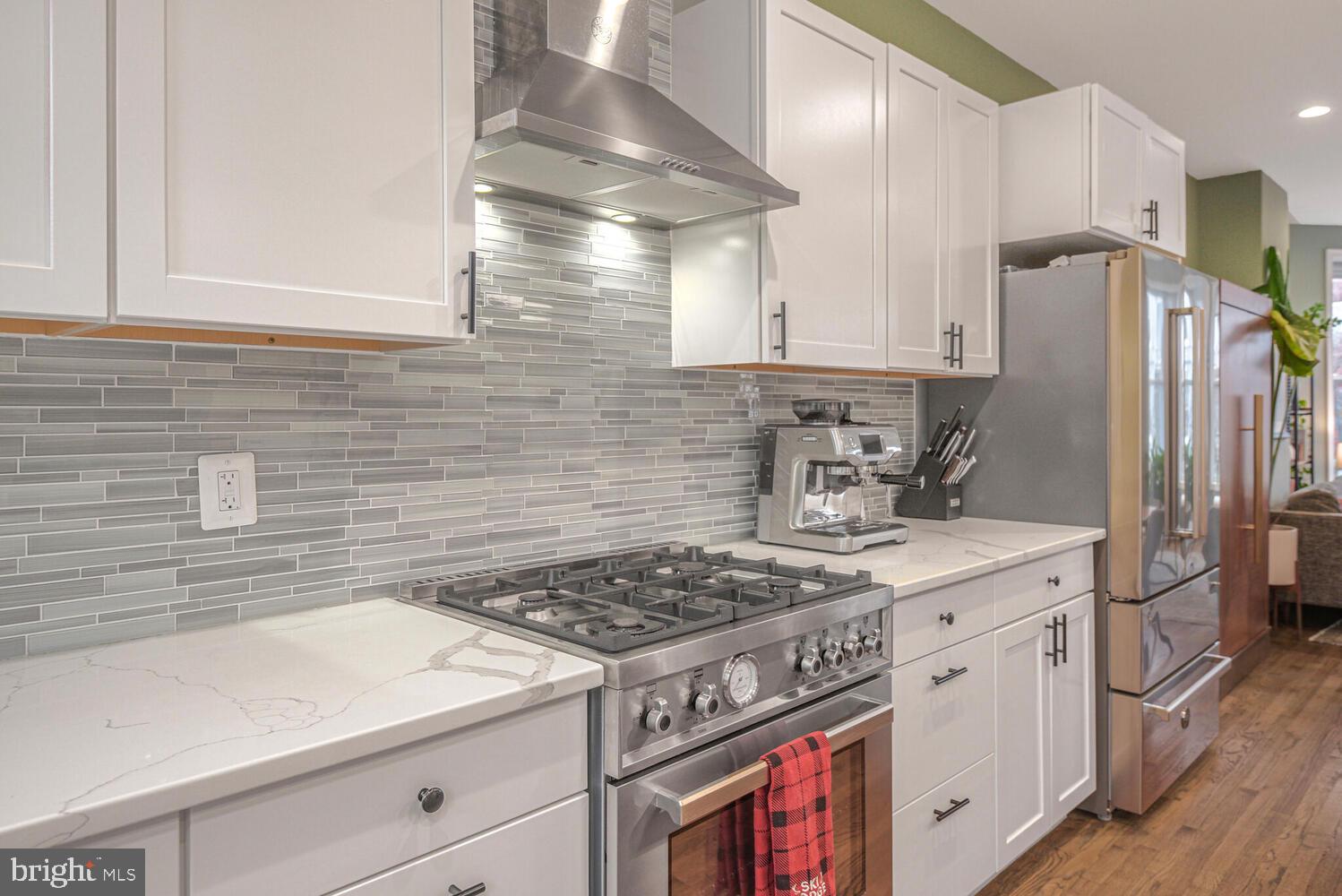 BLOOMINGDALE - Residential Lease