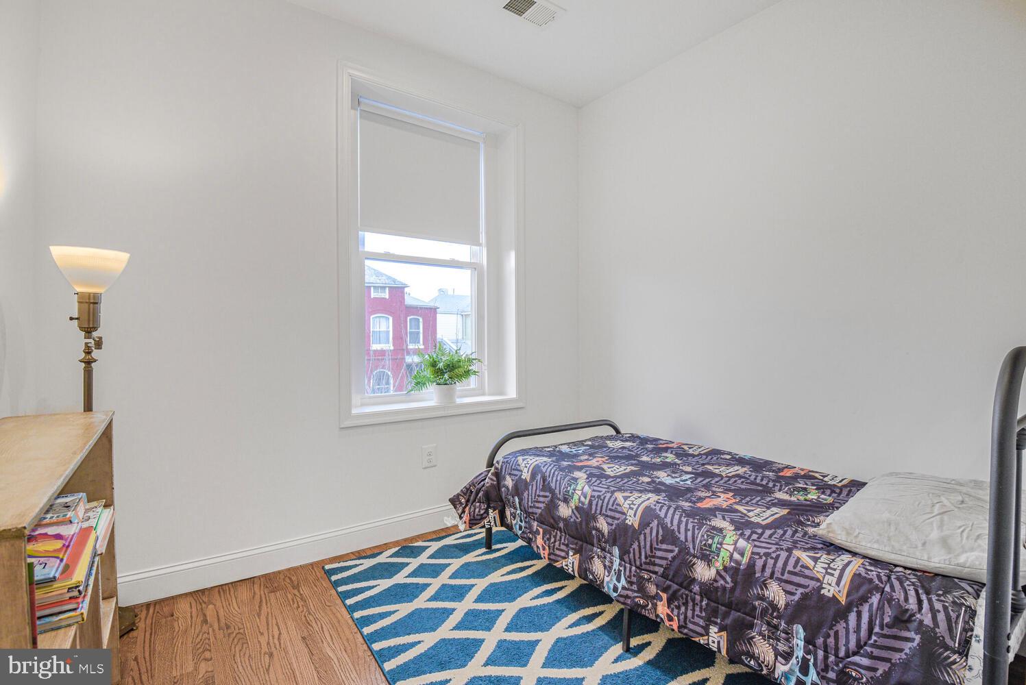 BLOOMINGDALE - Residential Lease