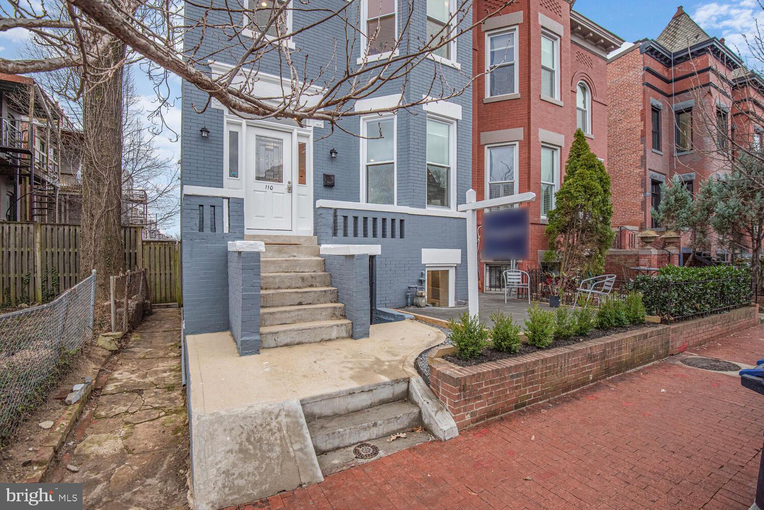 BLOOMINGDALE - Residential Lease