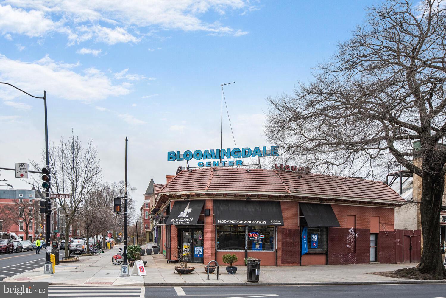 BLOOMINGDALE - Residential Lease