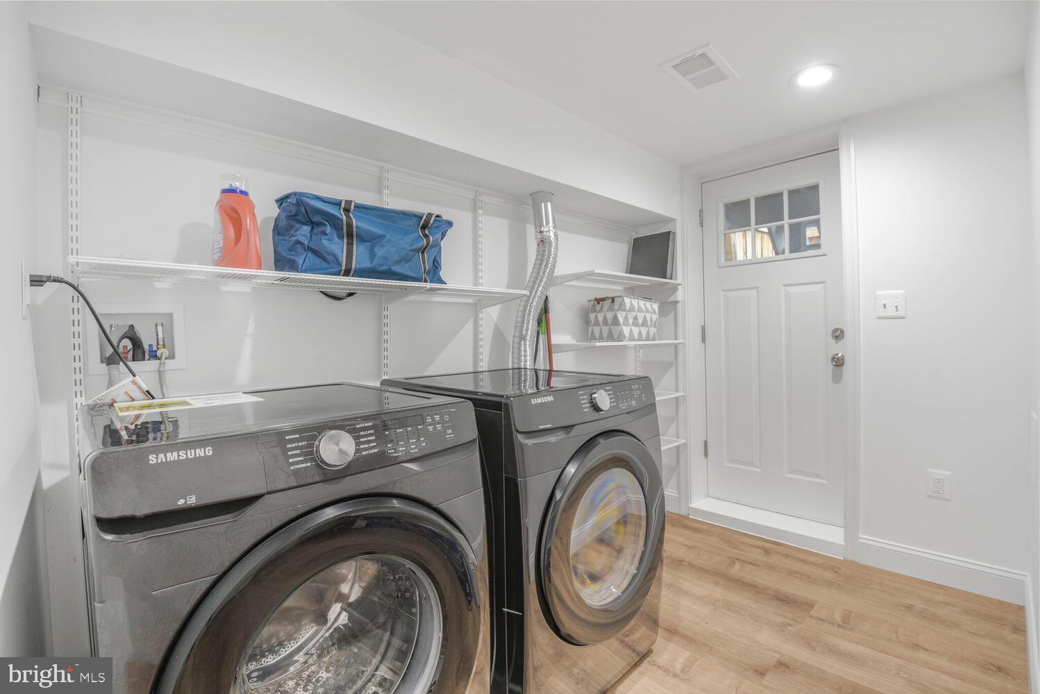 BLOOMINGDALE - Residential Lease