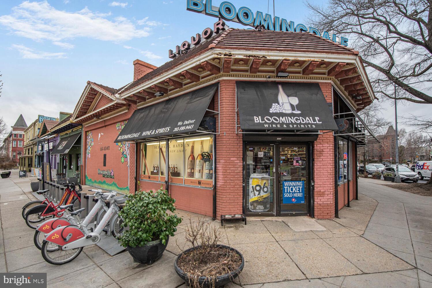 BLOOMINGDALE - Residential Lease