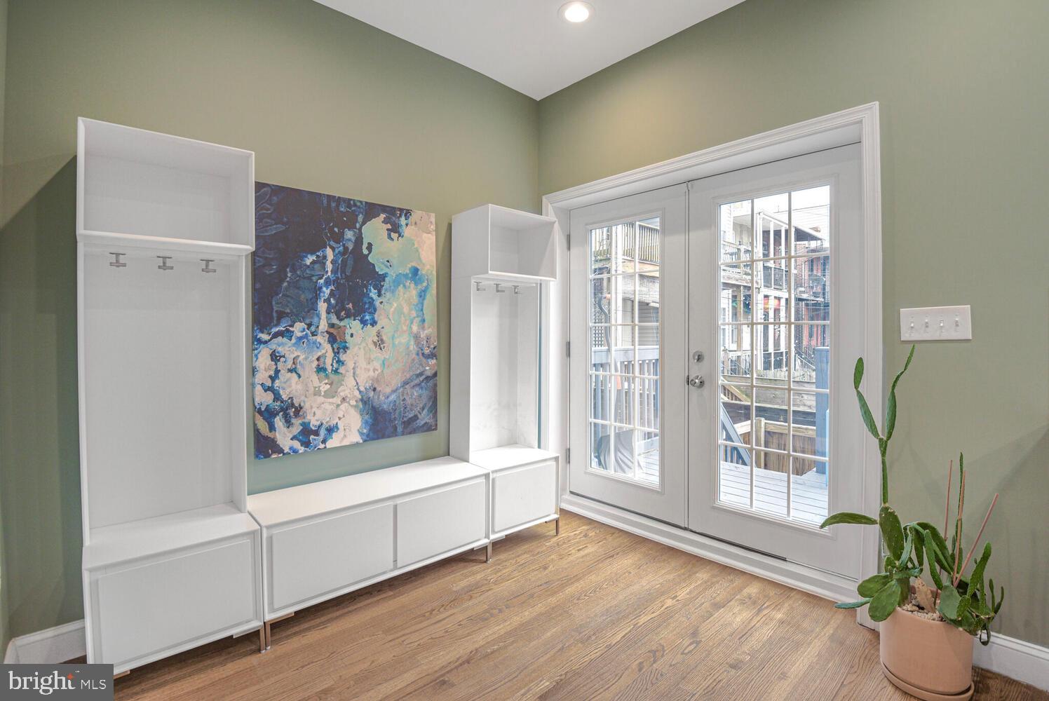 BLOOMINGDALE - Residential Lease