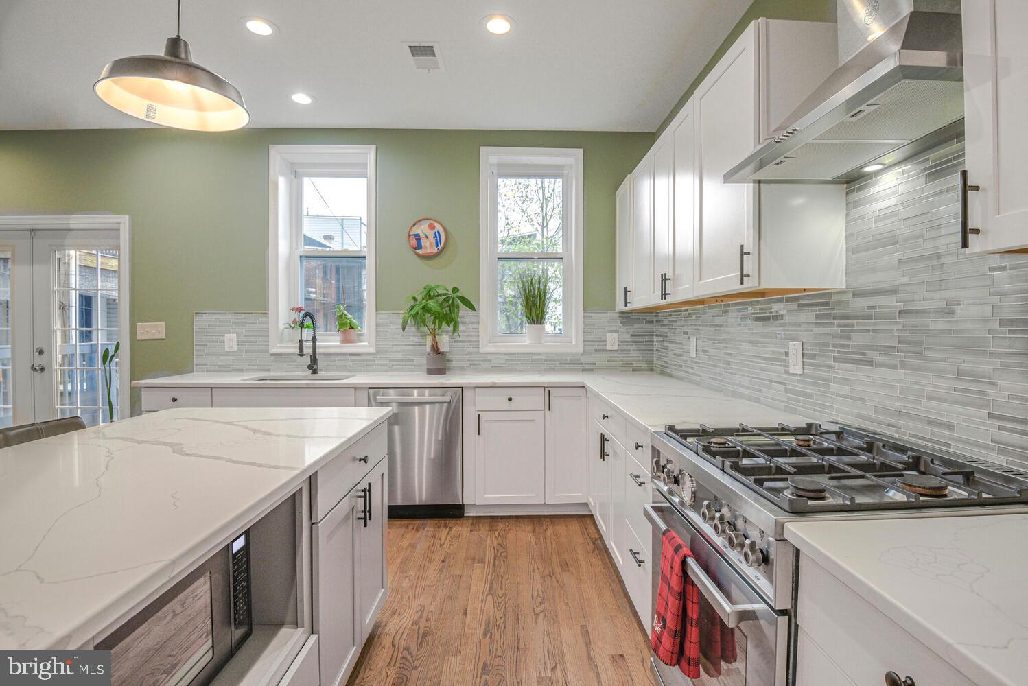 BLOOMINGDALE - Residential Lease