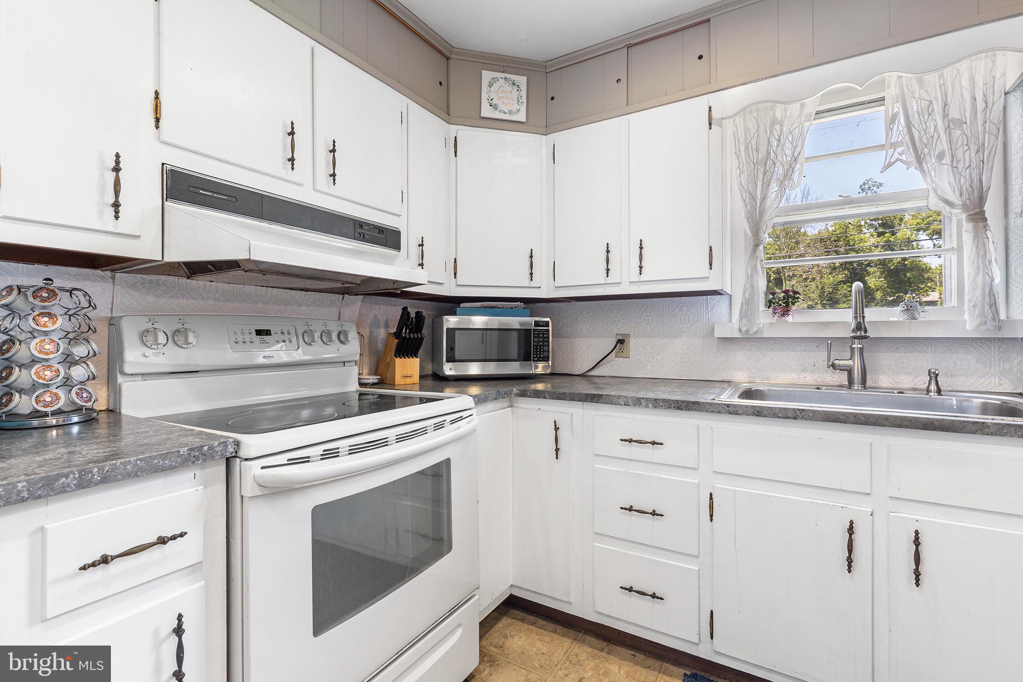 FAIRCREST ESTATES - Residential