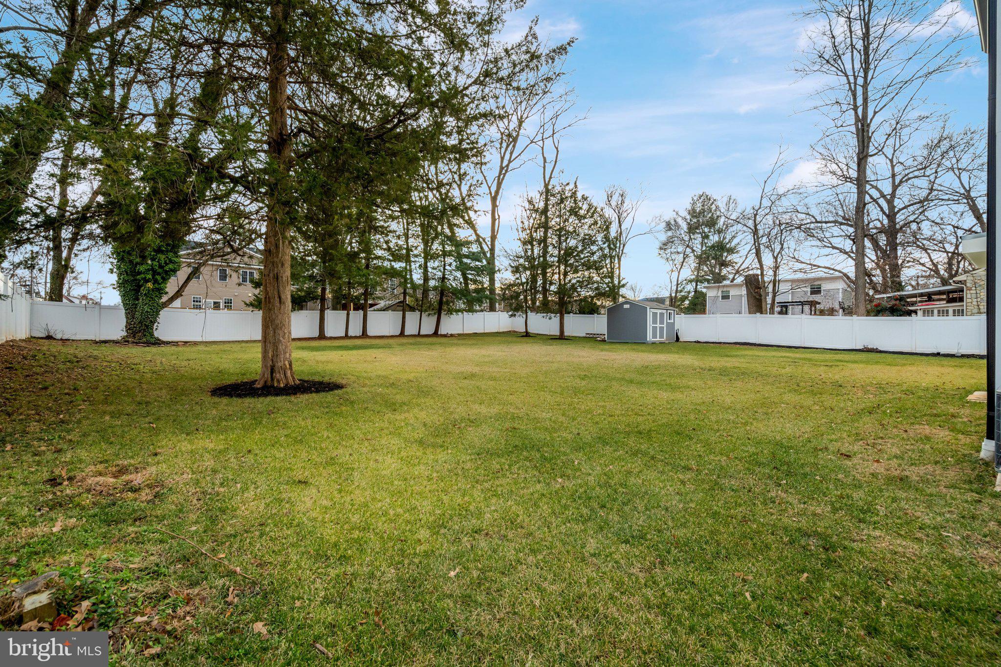 YORKSHIRE PARK - Residential