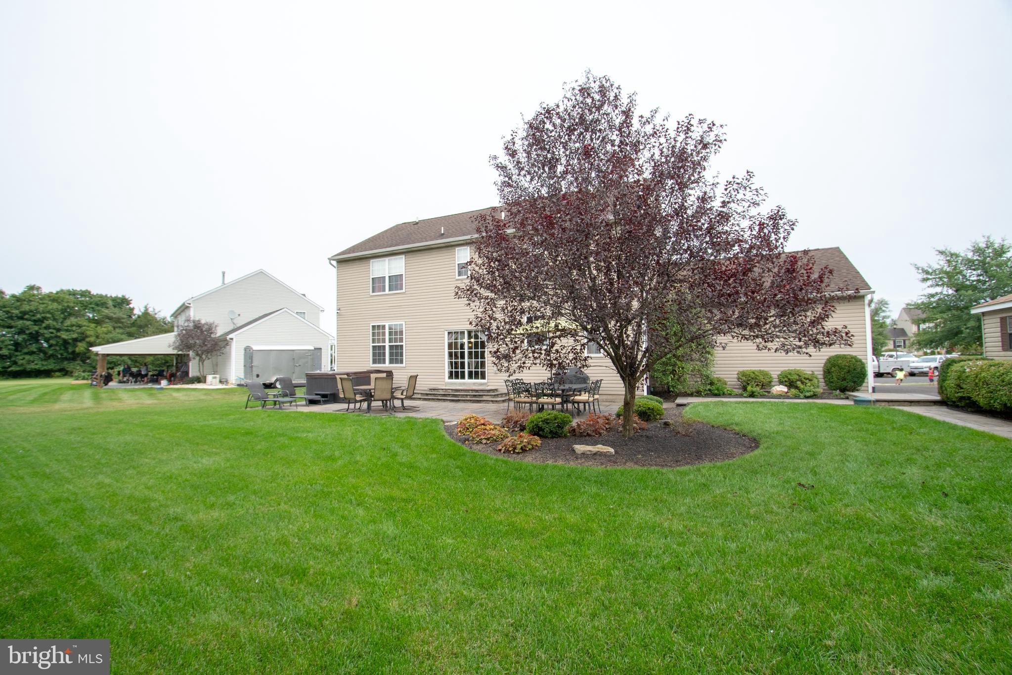 FARM CREST - Residential