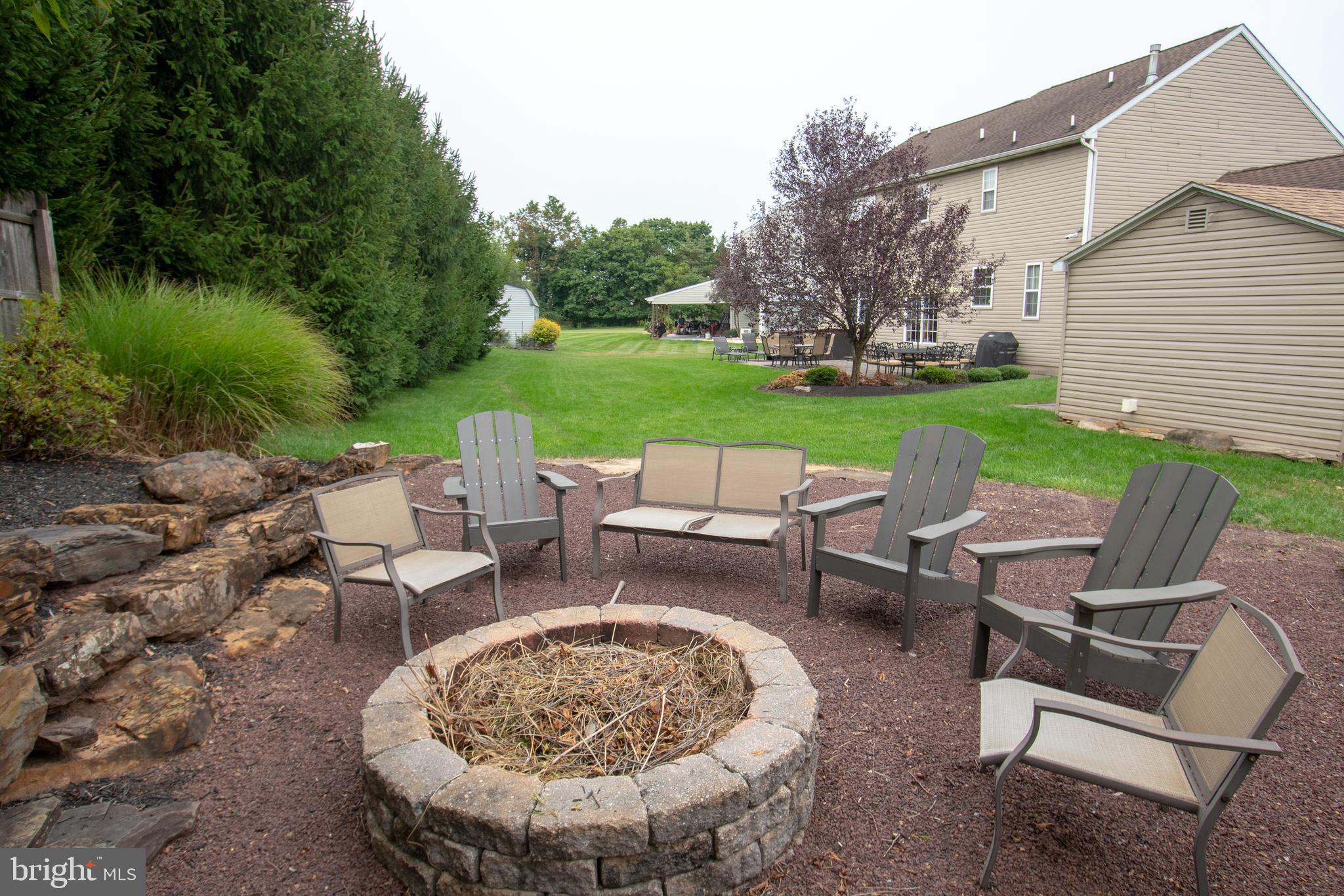 FARM CREST - Residential