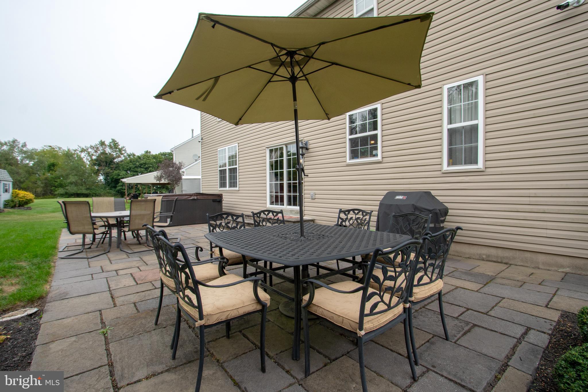 FARM CREST - Residential