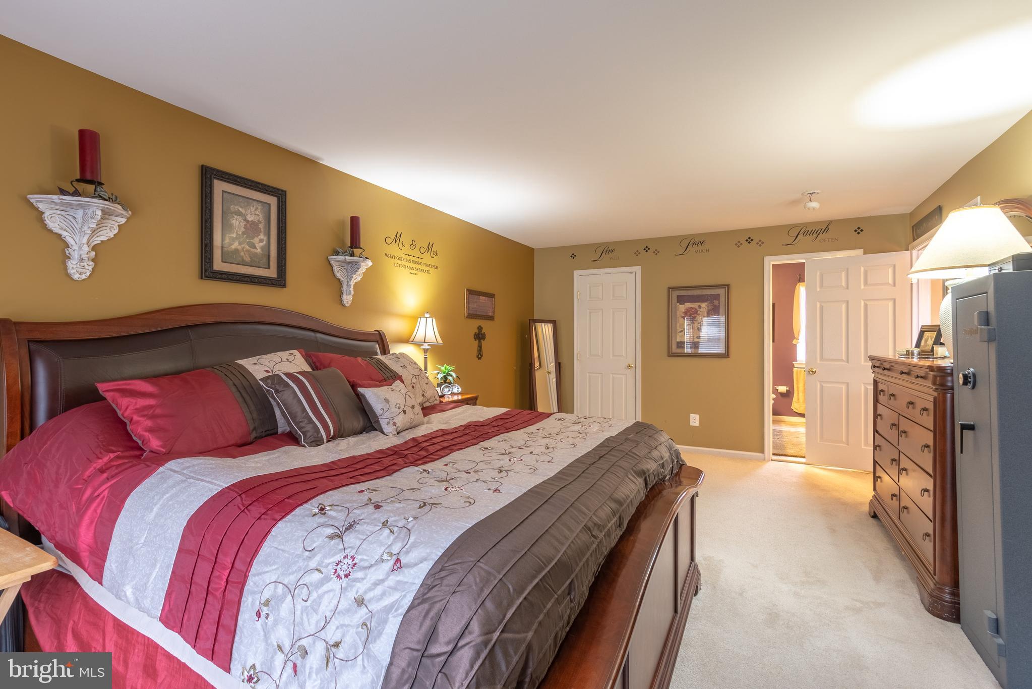 FARM CREST - Residential