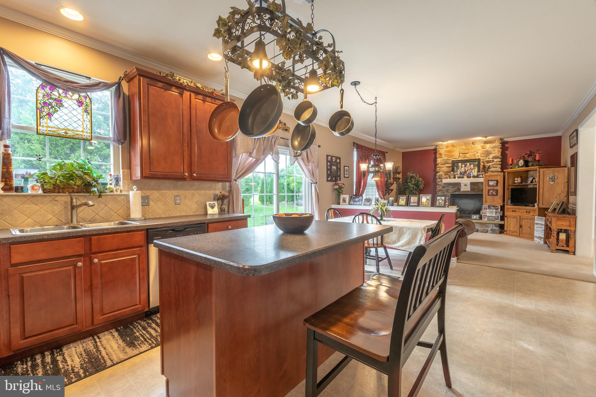 FARM CREST - Residential