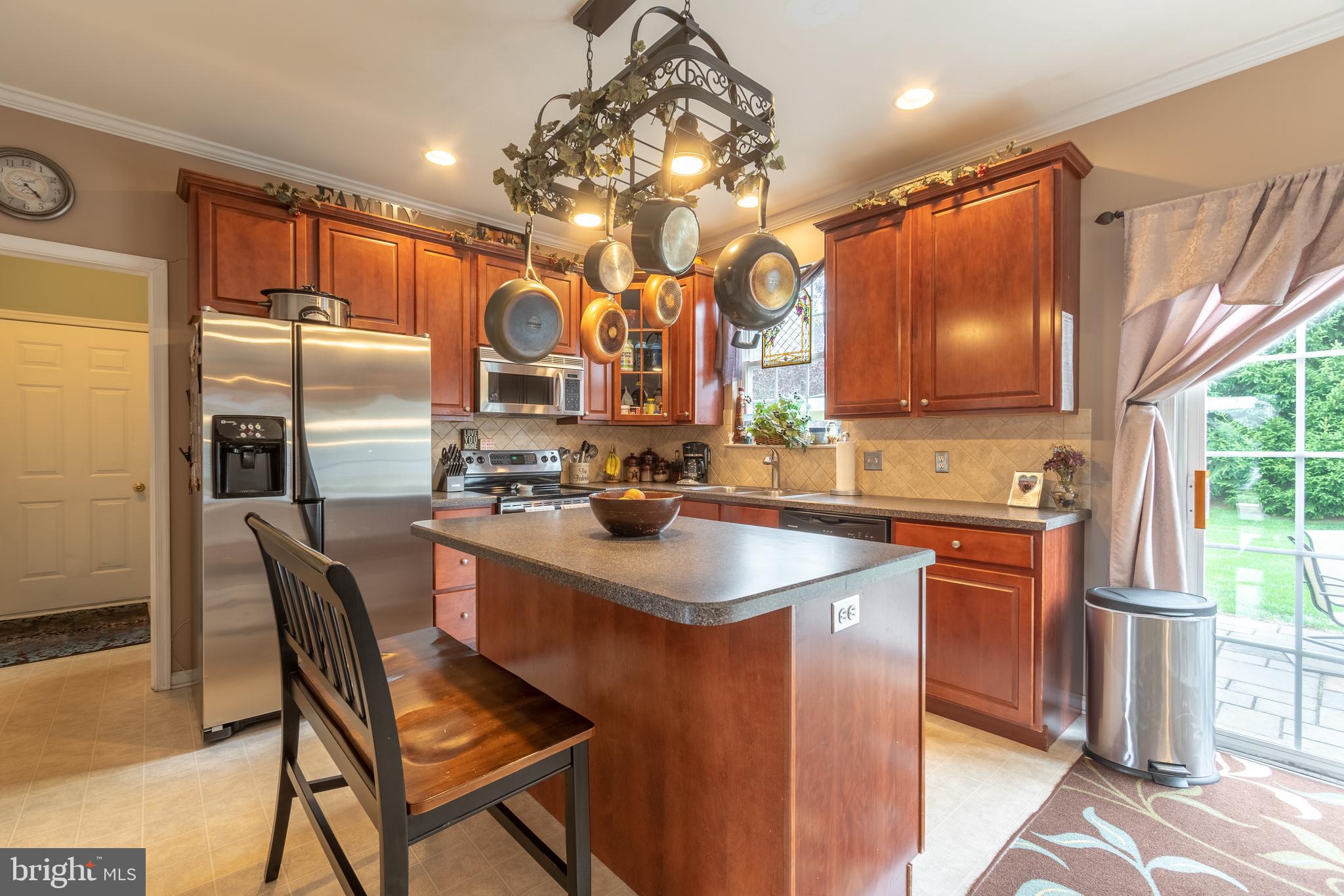 FARM CREST - Residential