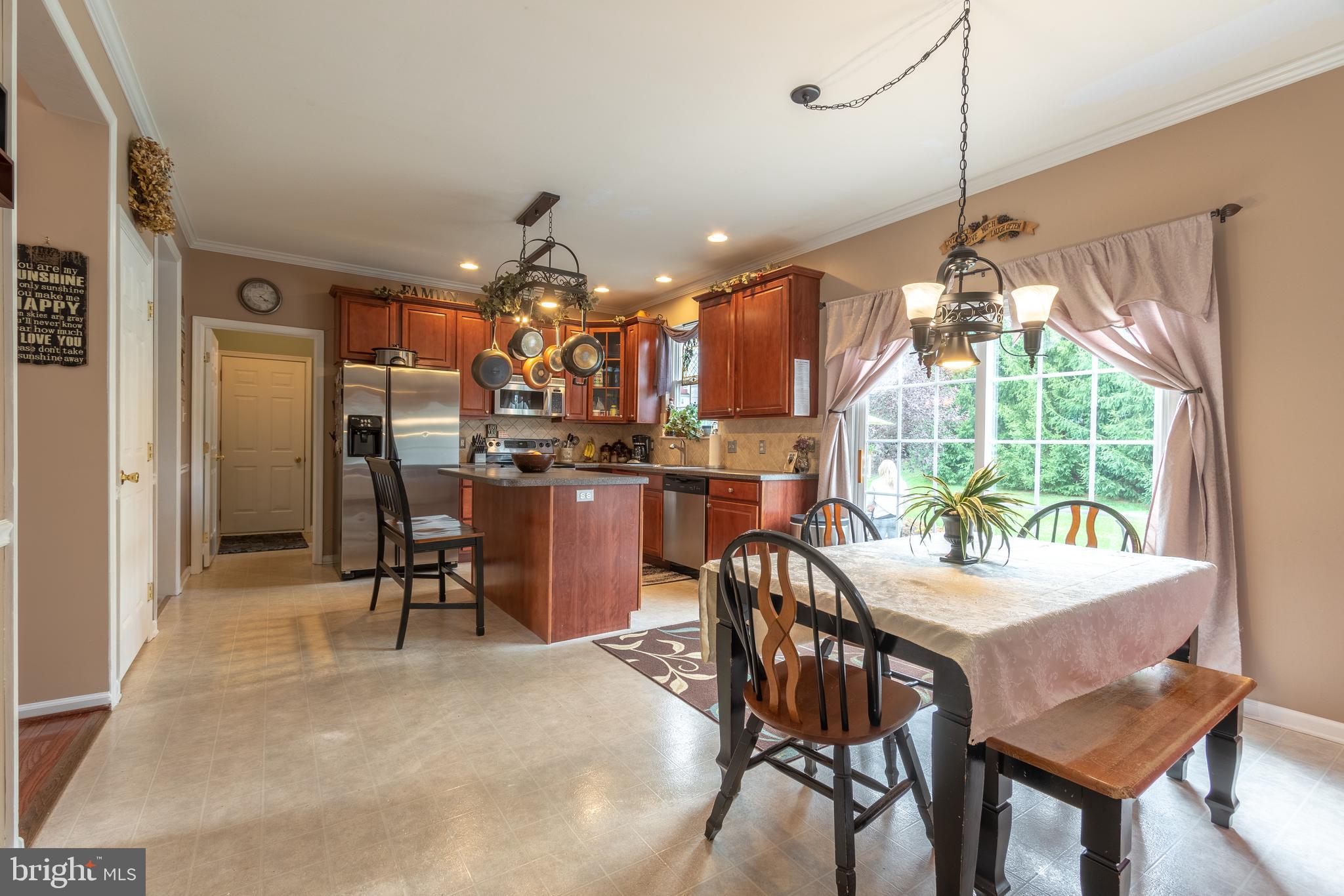 FARM CREST - Residential