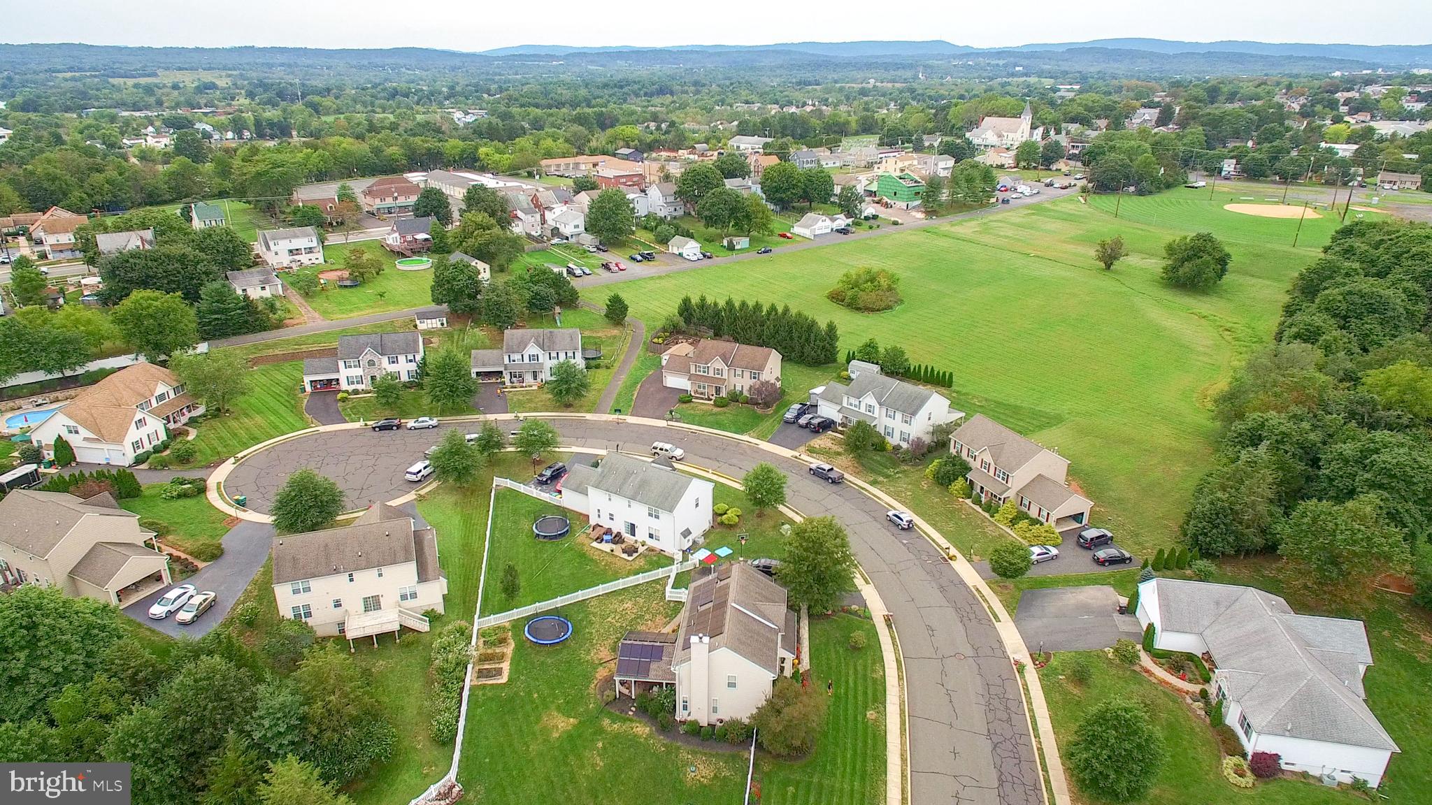 FARM CREST - Residential