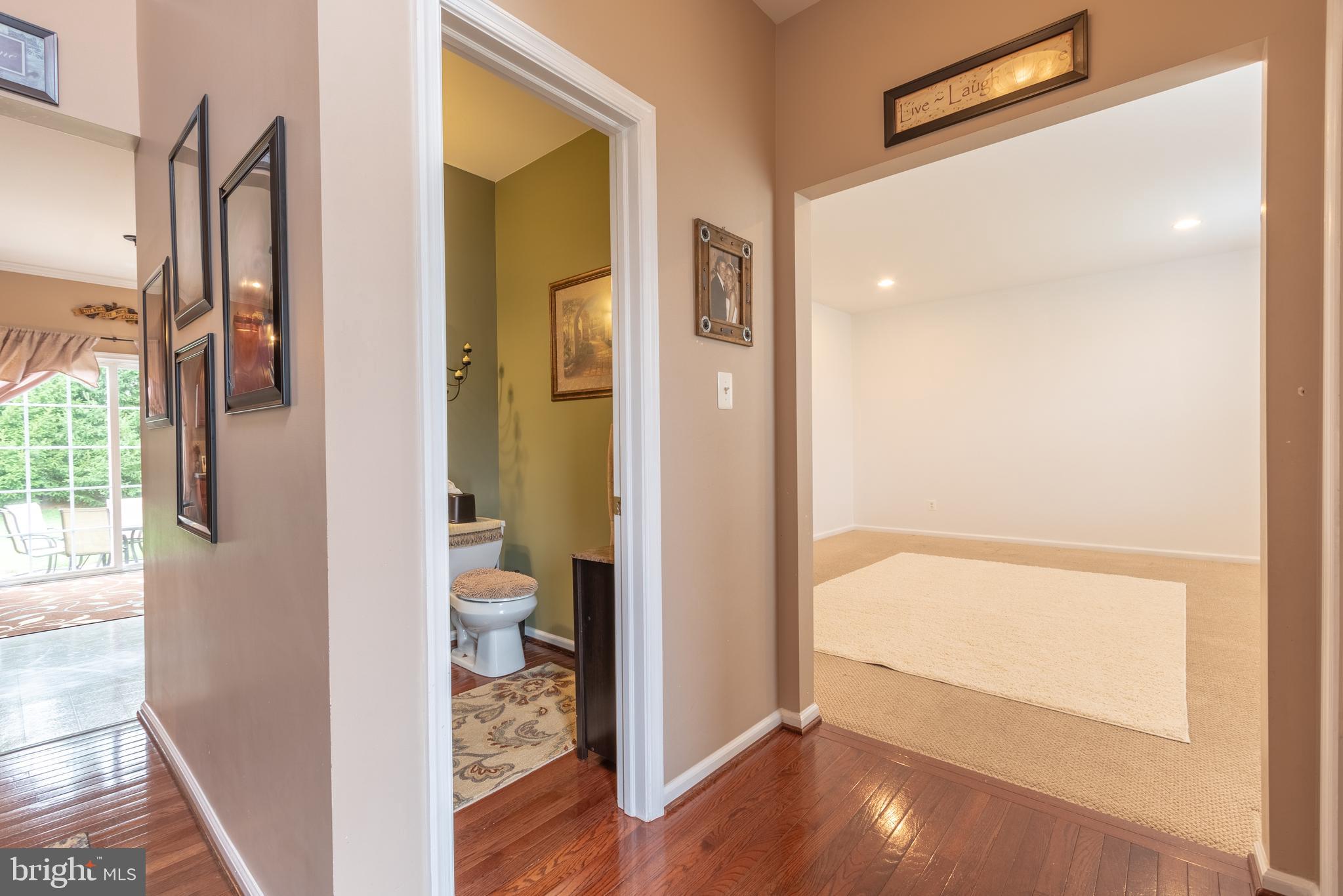 FARM CREST - Residential