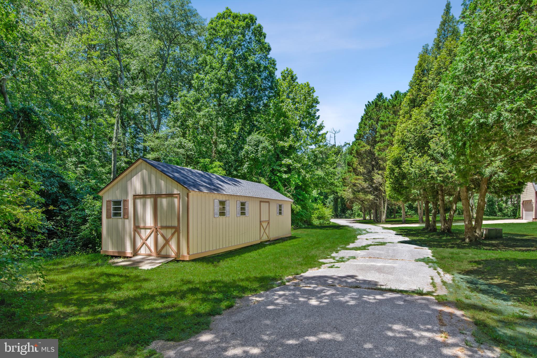 COLONY SOUTH - Residential