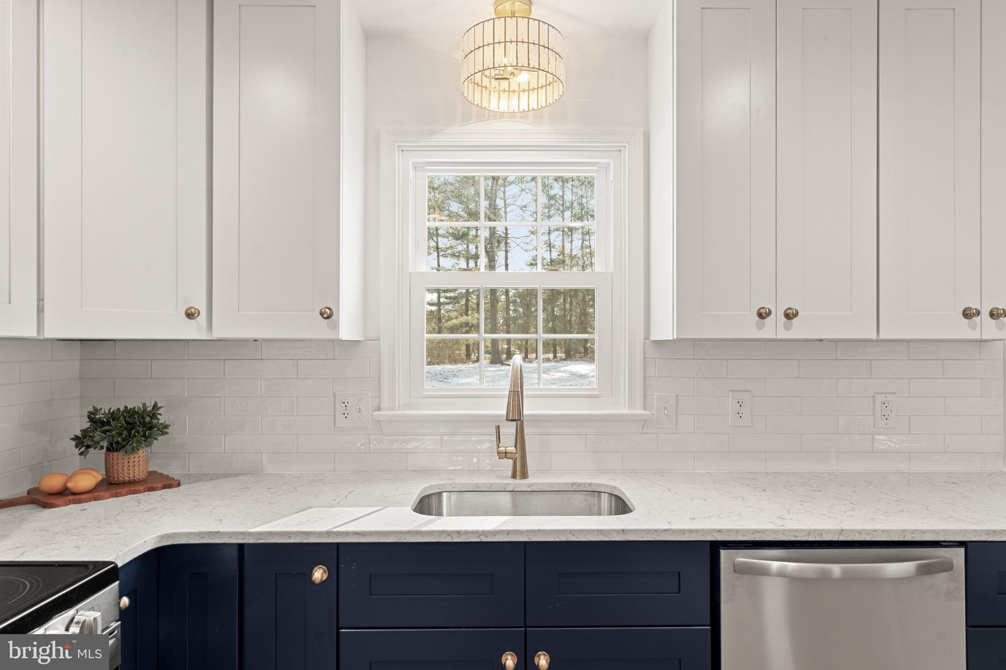 COLONY SOUTH - Residential