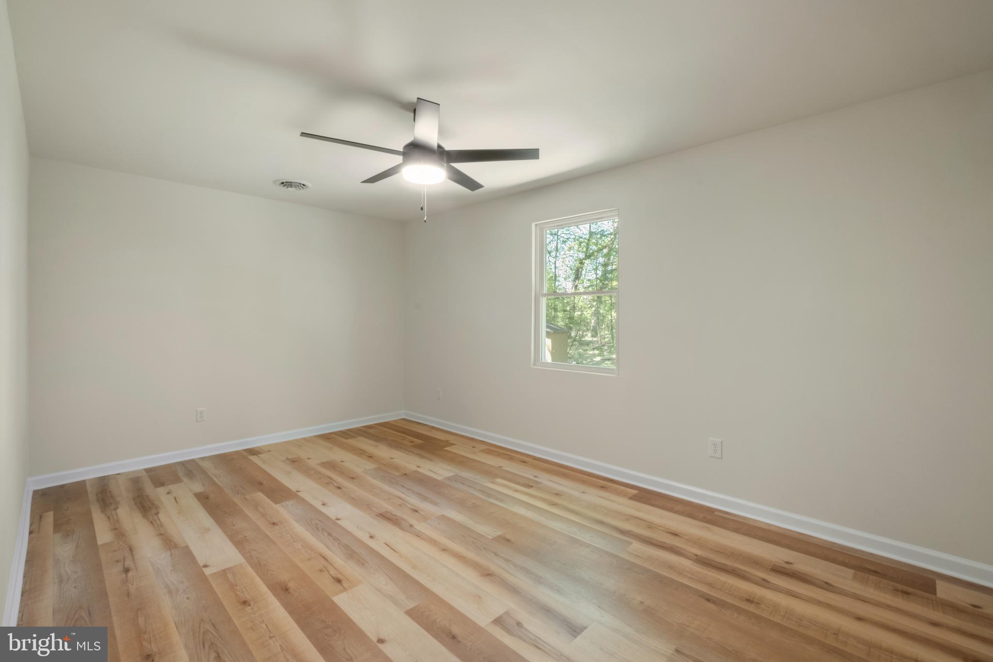 WOODBRIER MANOR - Residential