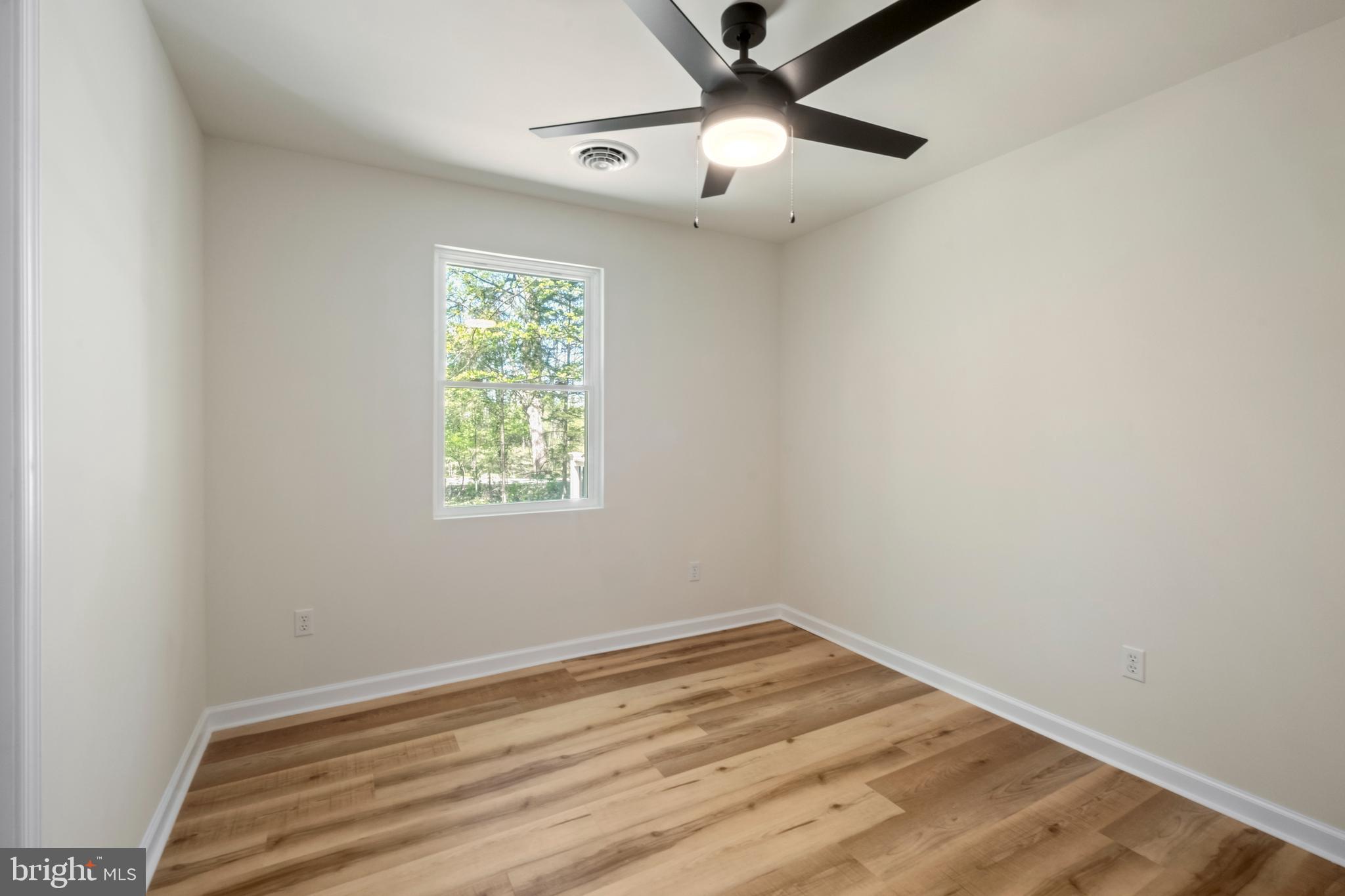 WOODBRIER MANOR - Residential