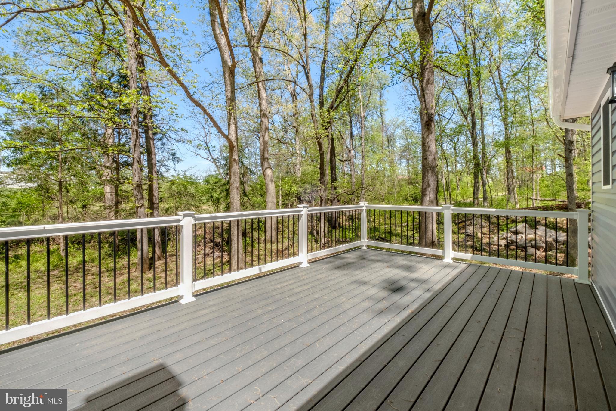 WOODBRIER MANOR - Residential