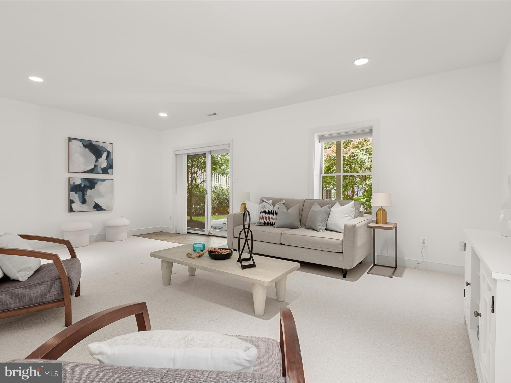 WOODMONT - Residential