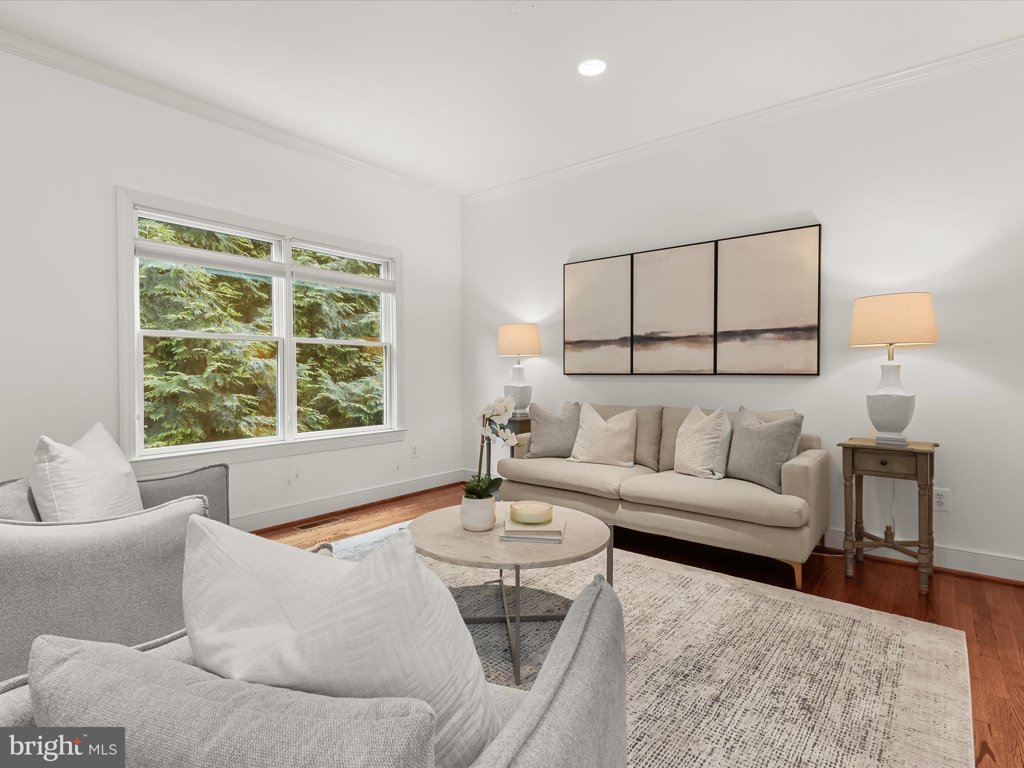 WOODMONT - Residential