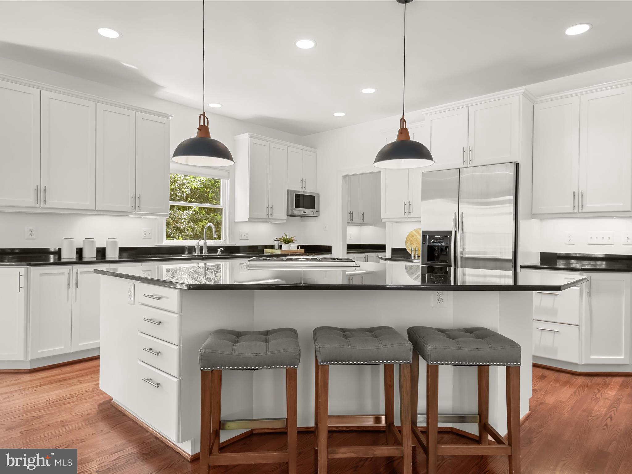 WOODMONT - Residential