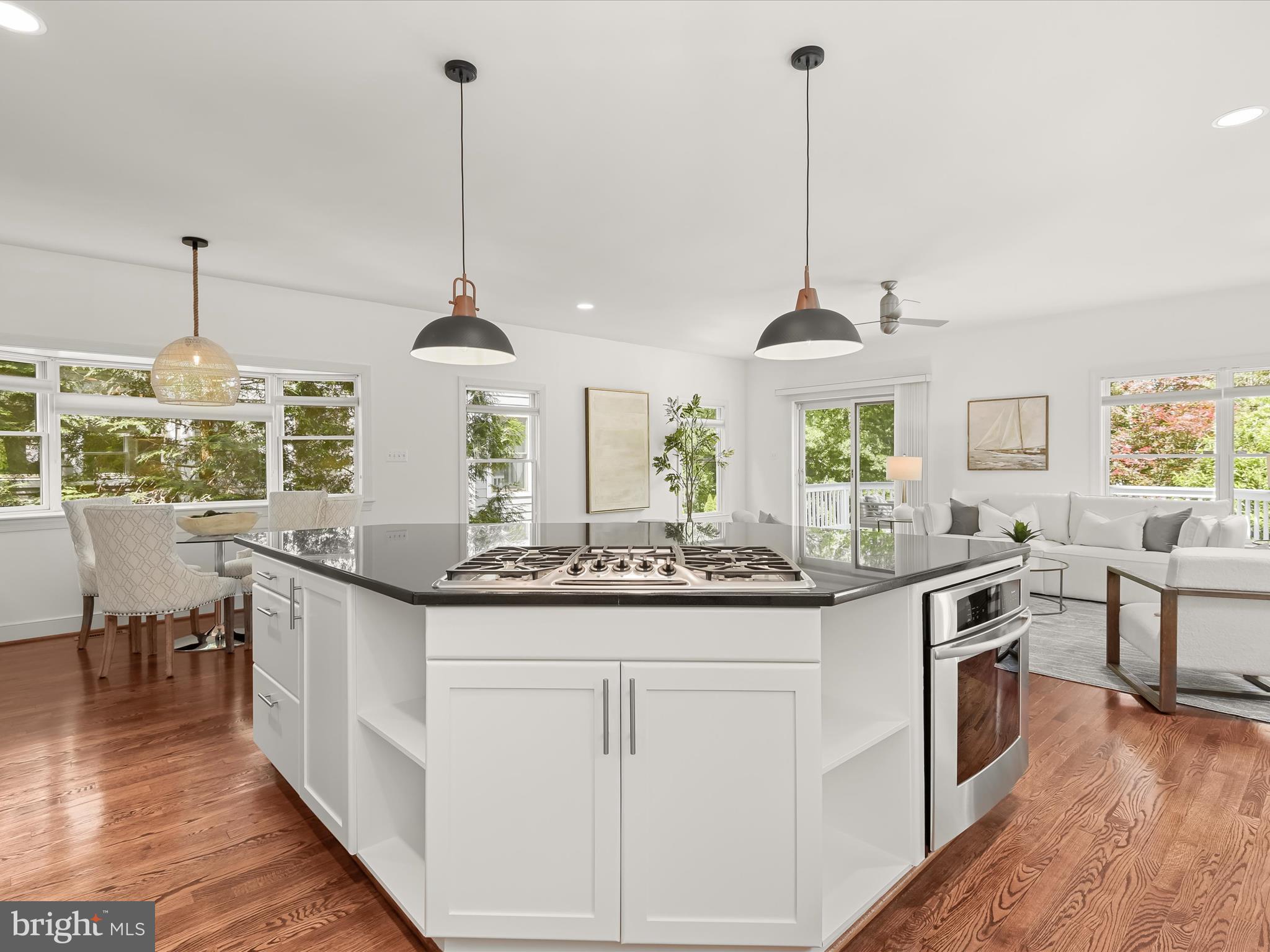 WOODMONT - Residential