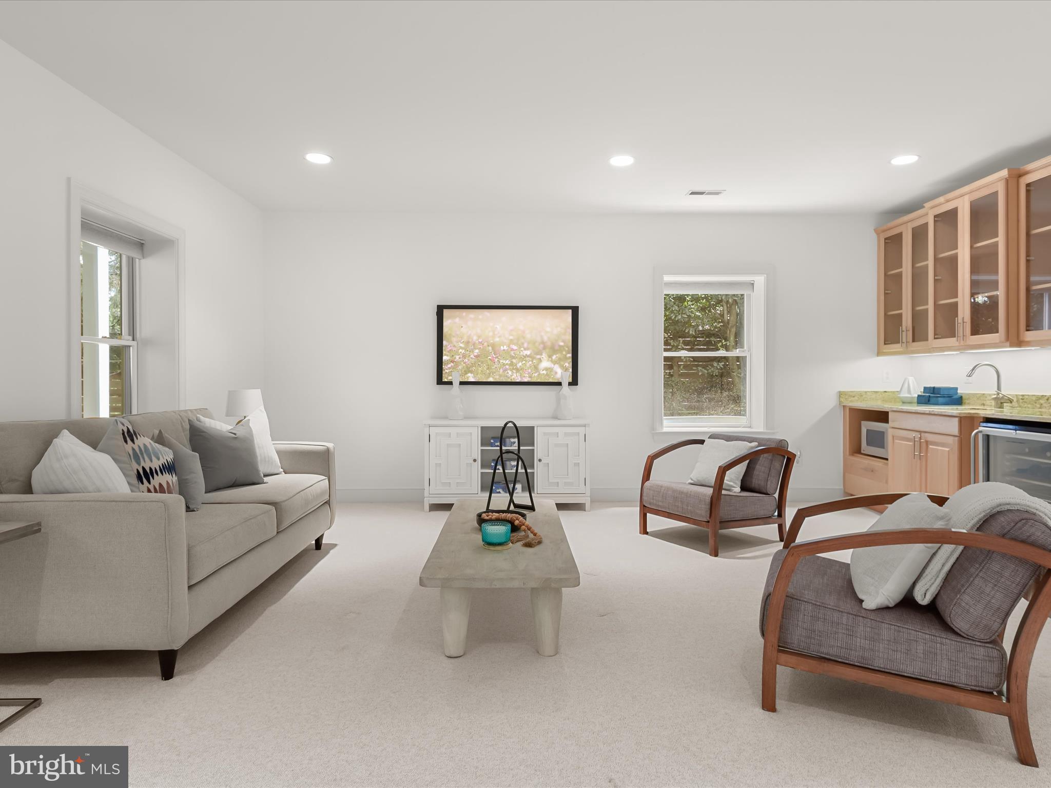 WOODMONT - Residential