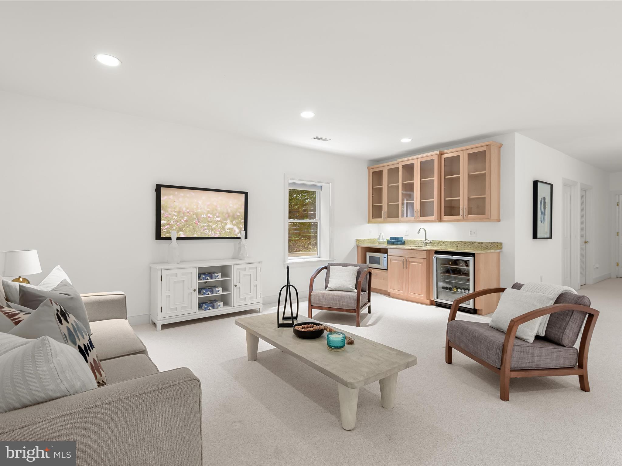 WOODMONT - Residential