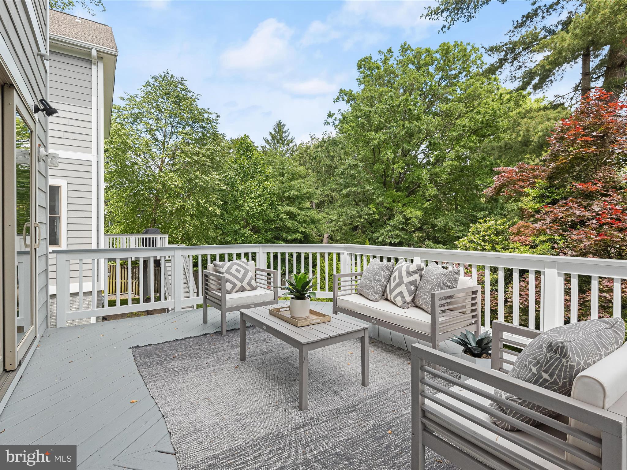 WOODMONT - Residential