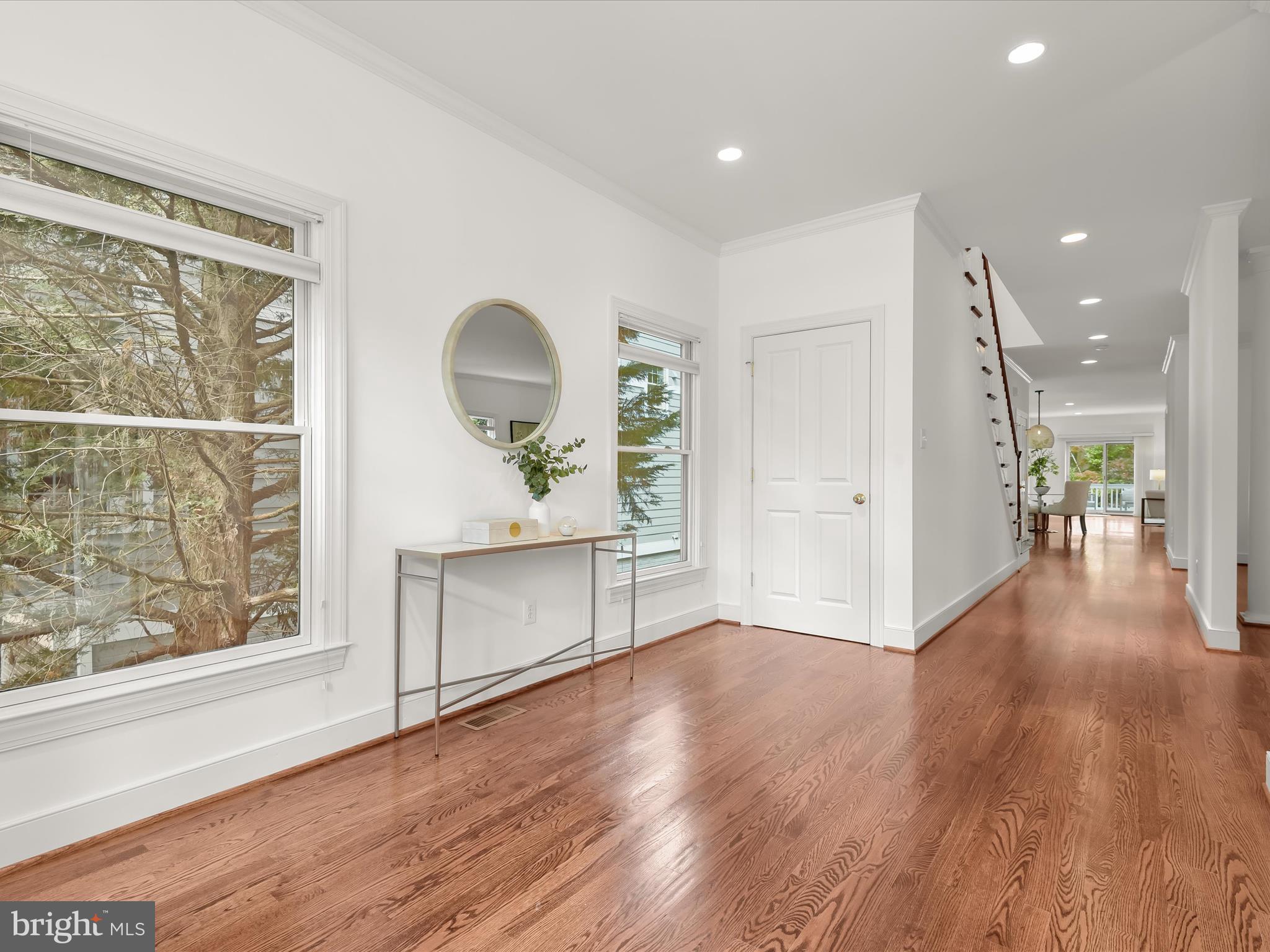 WOODMONT - Residential