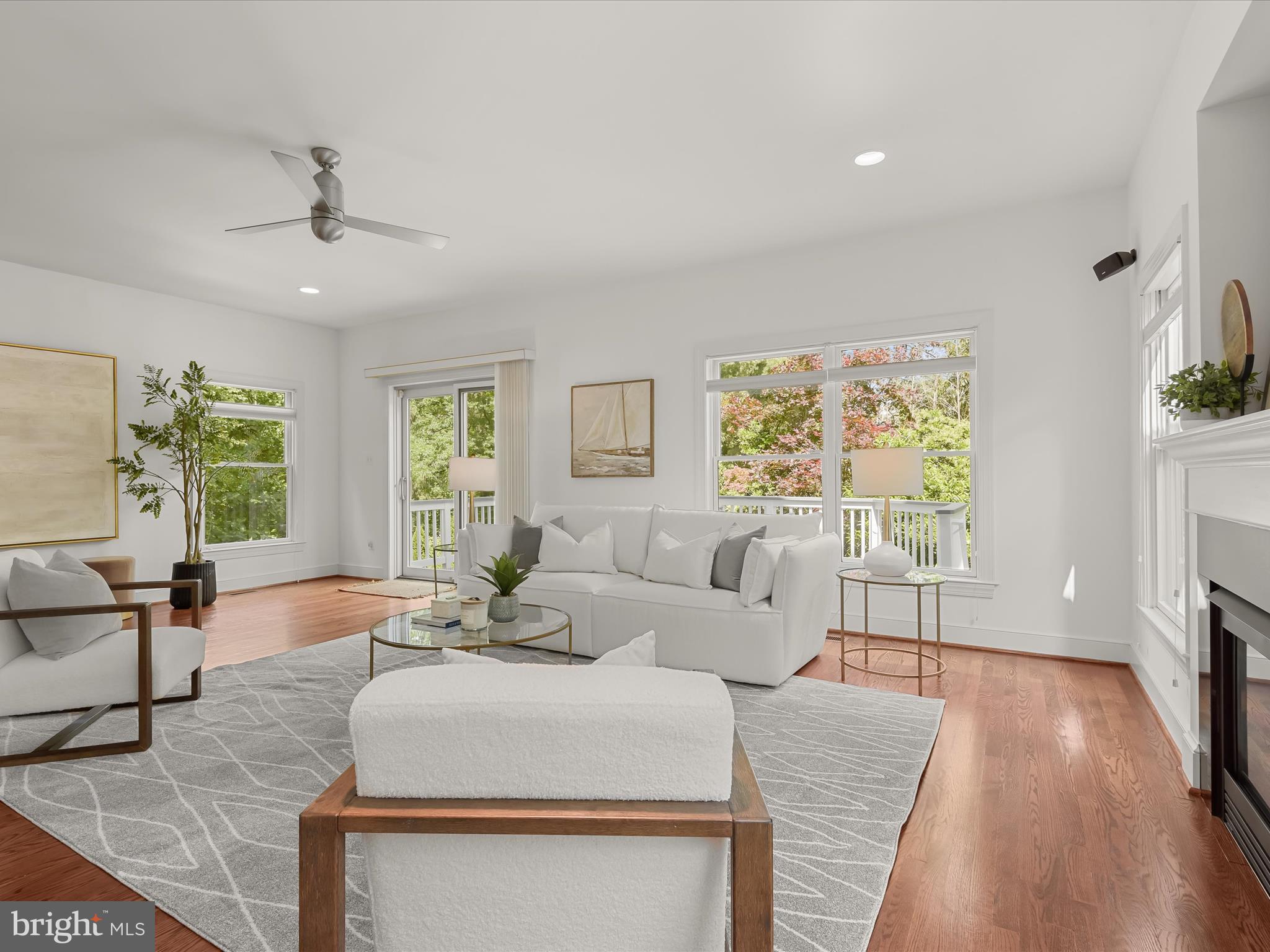 WOODMONT - Residential