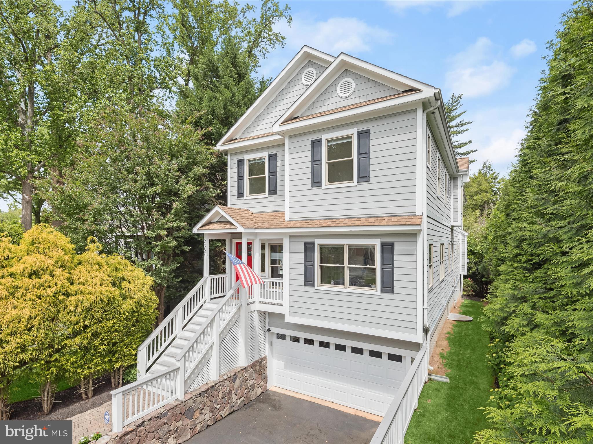 WOODMONT - Residential