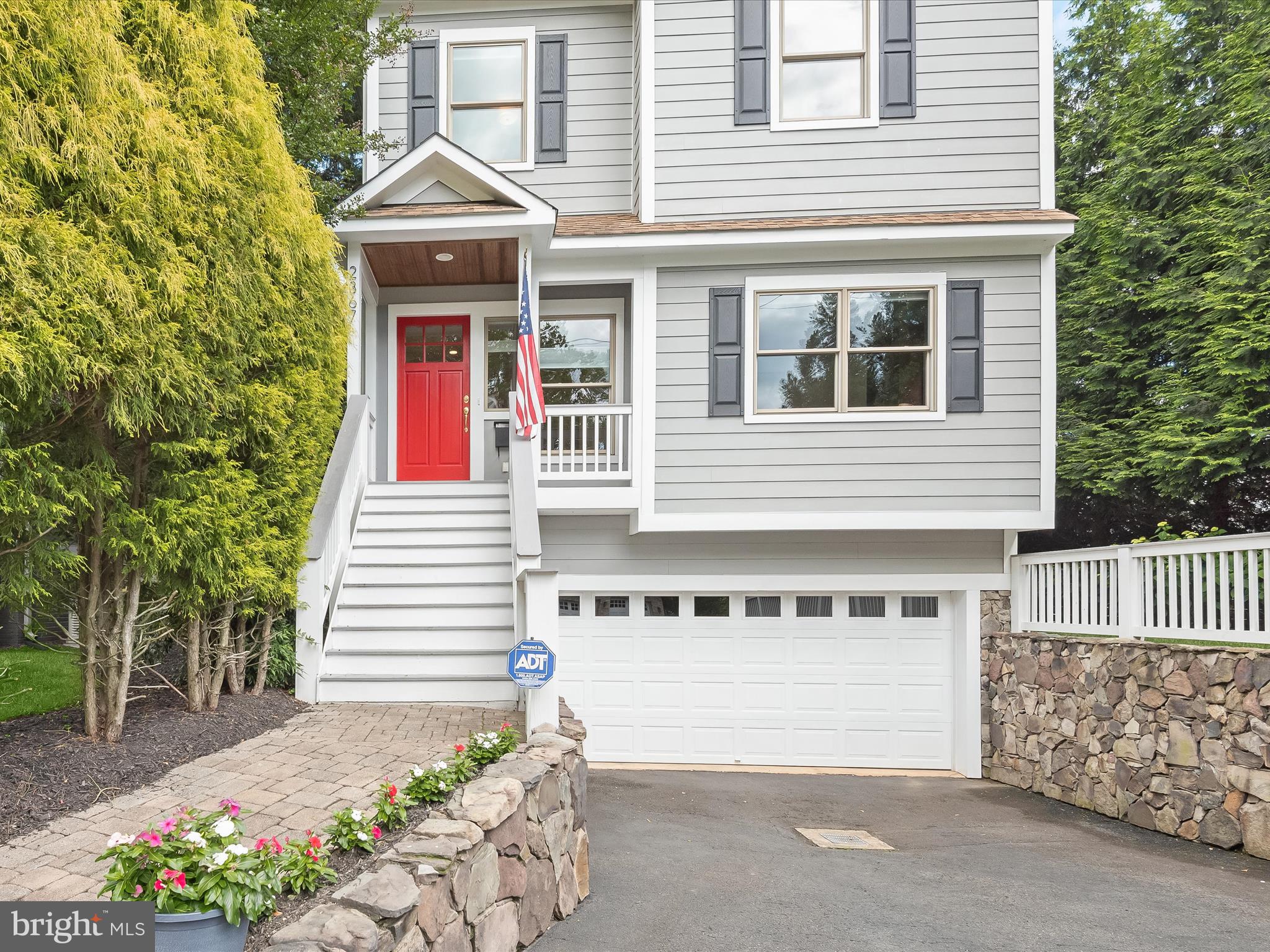 WOODMONT - Residential