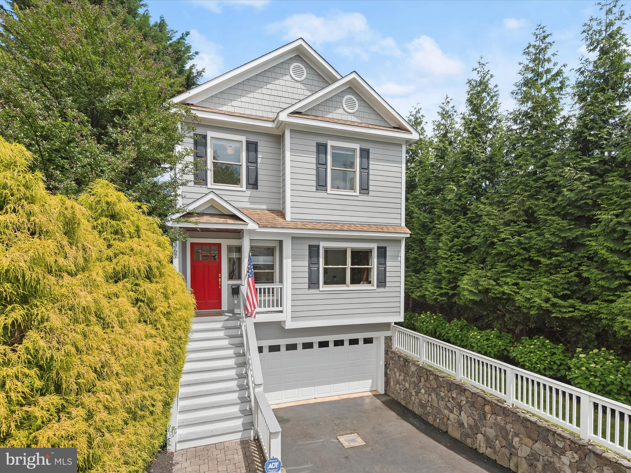 WOODMONT - Residential