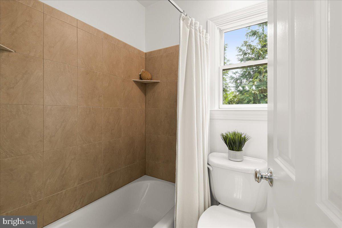 WOODMONT - Residential