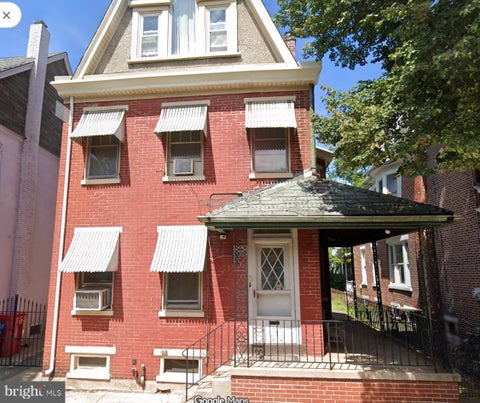 Photo of 335 Chestnut St, POTTSTOWN, PA 19464 (MLS # PAMC2198844)