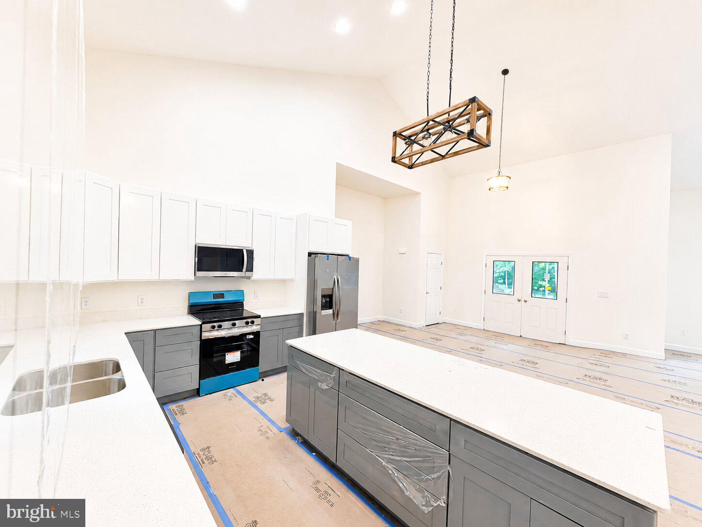 24519 HOLLY ACRES LANE