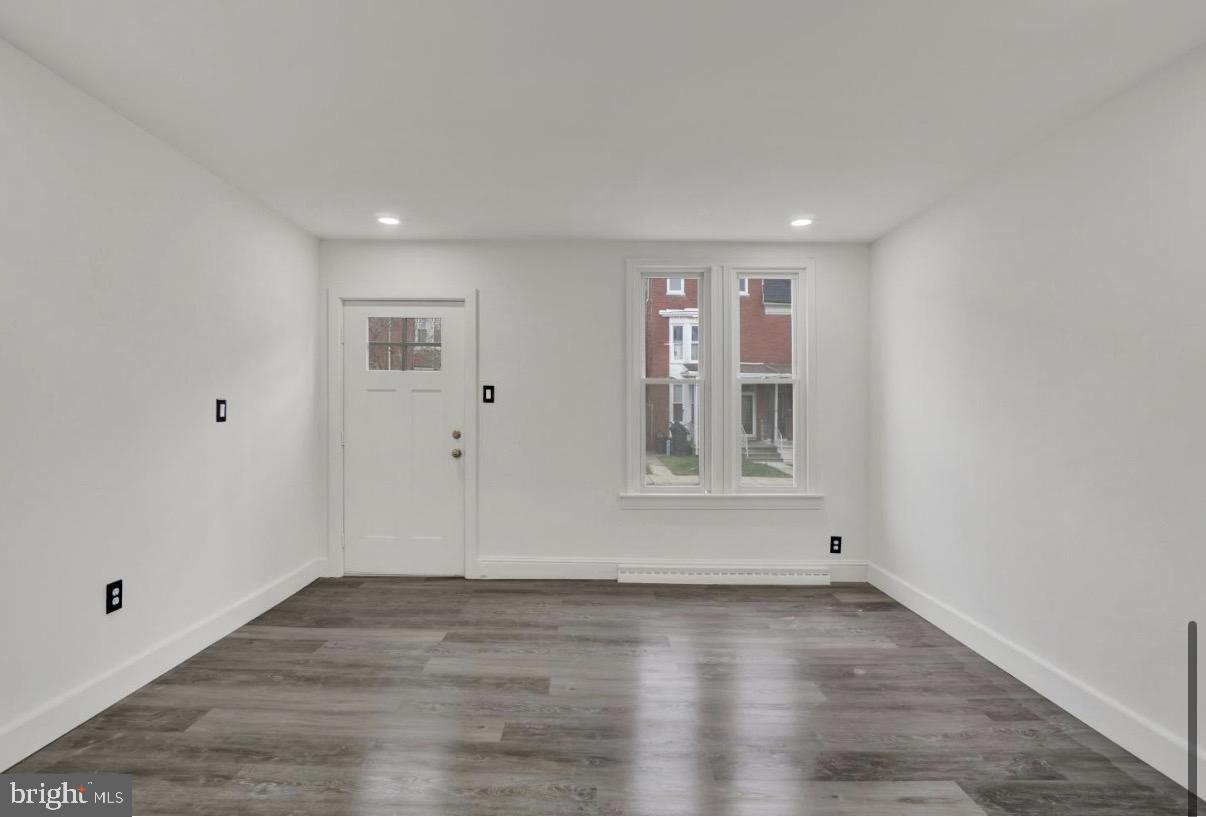 EAST YORK - Residential