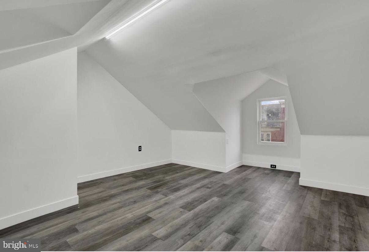 EAST YORK - Residential