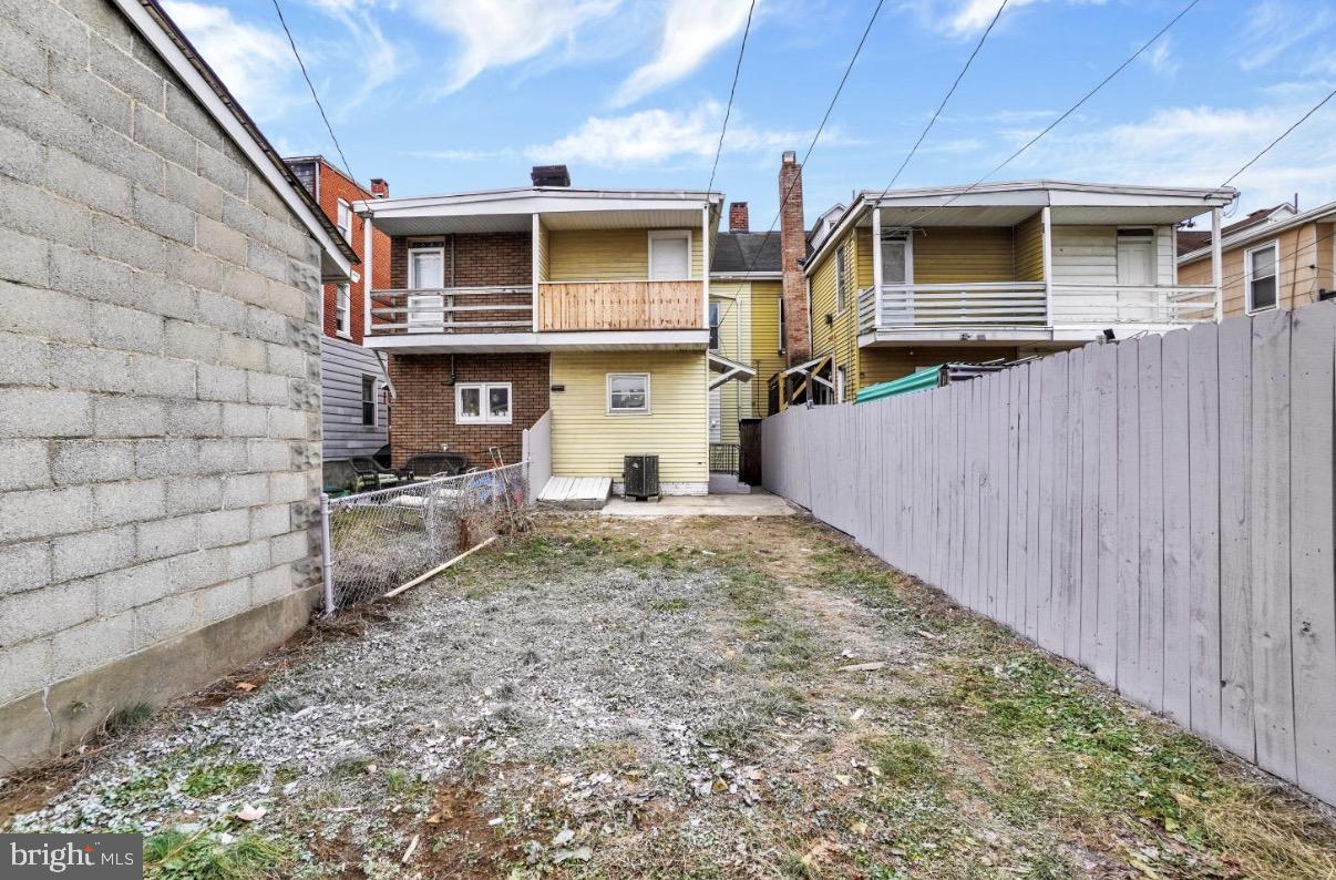 EAST YORK - Residential