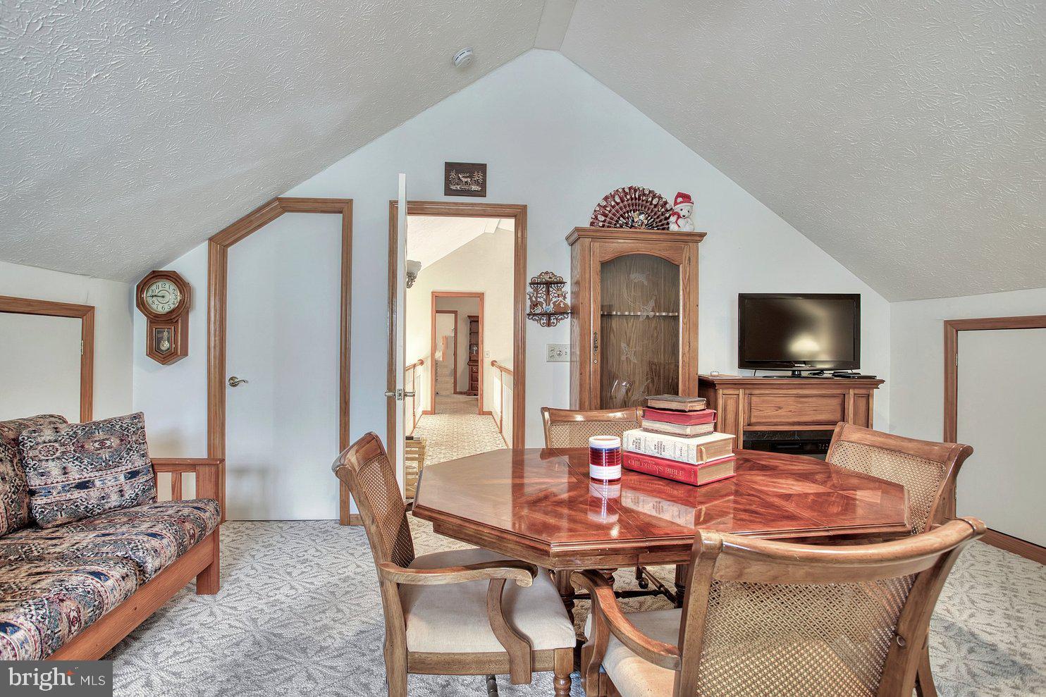 ALPINE LAKE RESORT - Residential